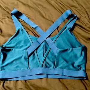 Super cute turquoise teal XL sports bra